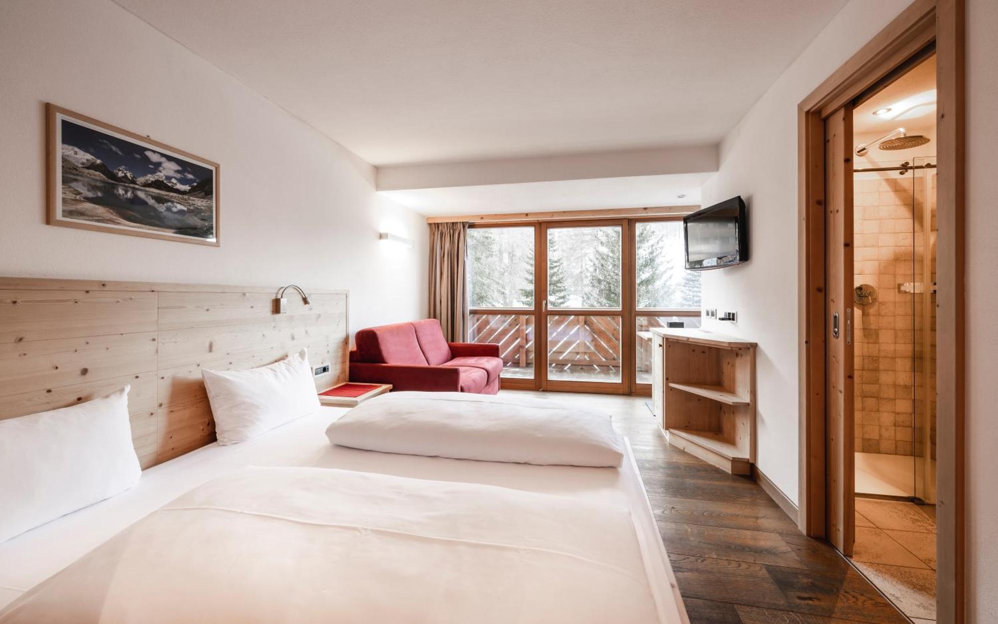 Hotel Ladinia La Villa  Ngoại thất bức ảnh