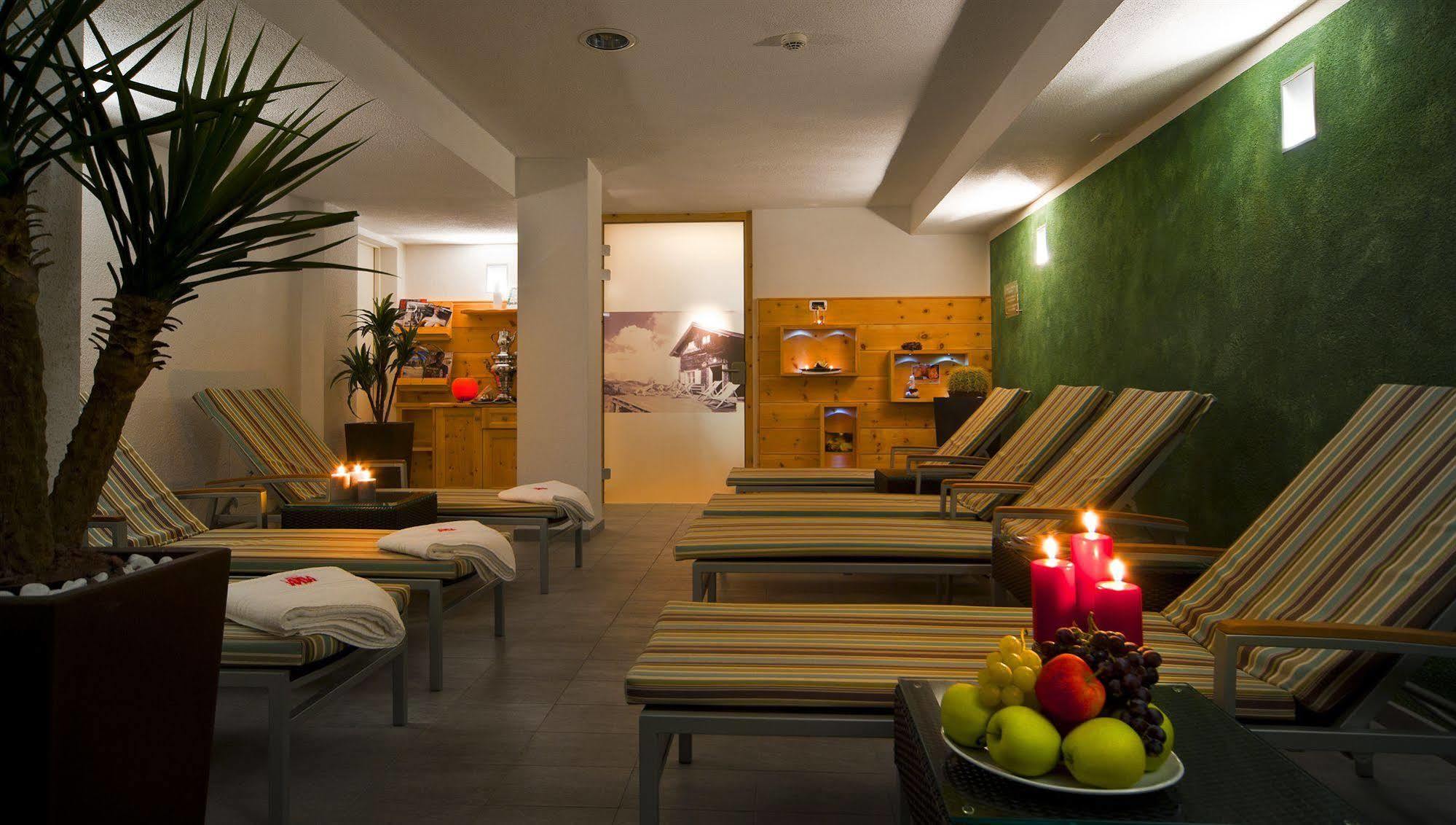Hotel Ladinia La Villa  Ngoại thất bức ảnh
